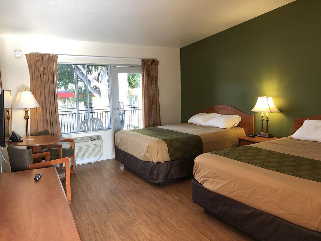 Econo Lodge Inn & Suites Oakland Airport Zewnętrze zdjęcie